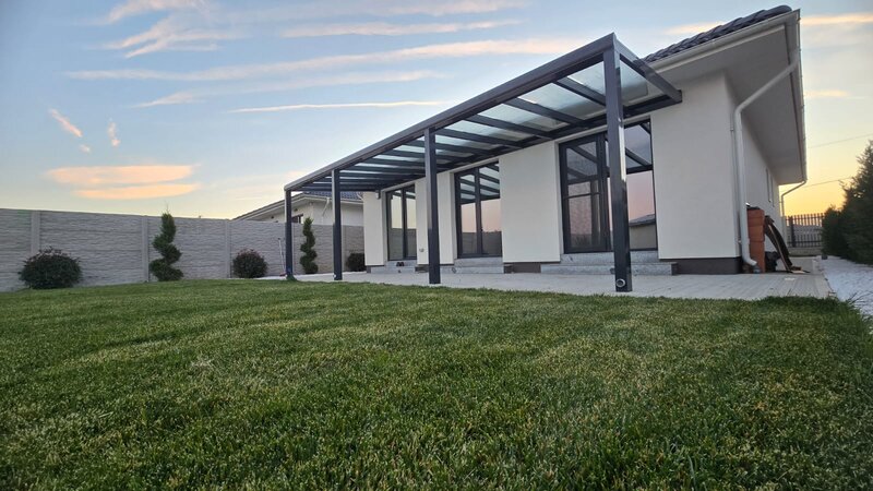 Pergole bioclimatice si inchideri terase din sticla Bucuresti